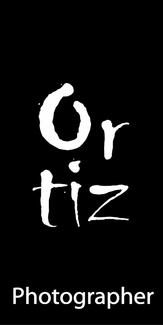 Ortiz Photographer black